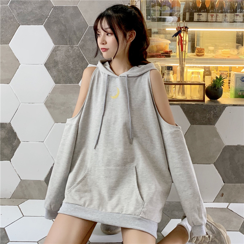 Autumn long off-the-shoulder vetiver hoodie for women, a new, laid-back and stylish loose hooded jacket Application Scenario