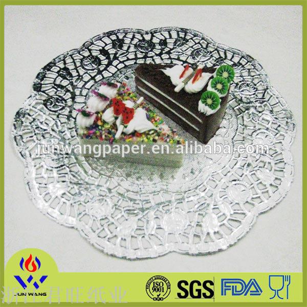 Manufacturers Selling Silver Hollow Food Paper Placemat One-Time Baking Golden Flower Paper Oil Proof Through Flower Bottom