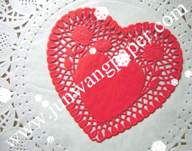 Manufacturers Direct Sales Of Color Padding Paper Disposable Oil-Proof Hollow Paper Padding Dessert Oil Absorption Paper Flower Backing Paper Application Scenario