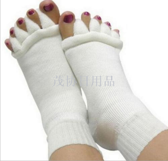 Five toe socks open toe socks Ladies split toe socks indoor massage toe socks health massage five toe socks