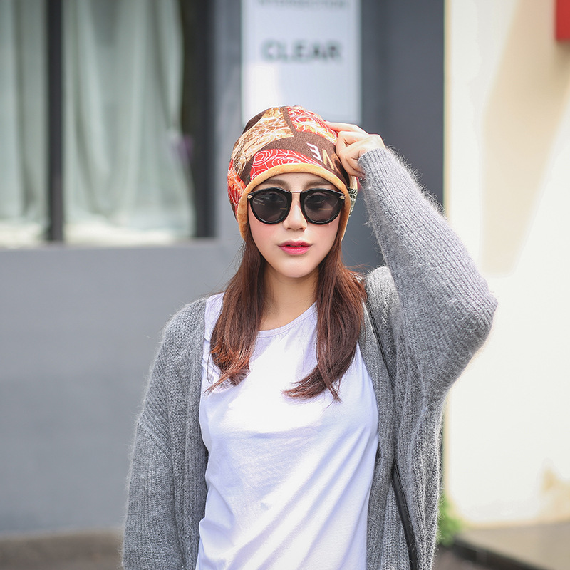 Korean Version Of Winter Pullover Hat With Wool Thickening Pregnant Women's Monthly Hat Warm Sports Knitting Hat Manufacturers Wholesale Application Scenario