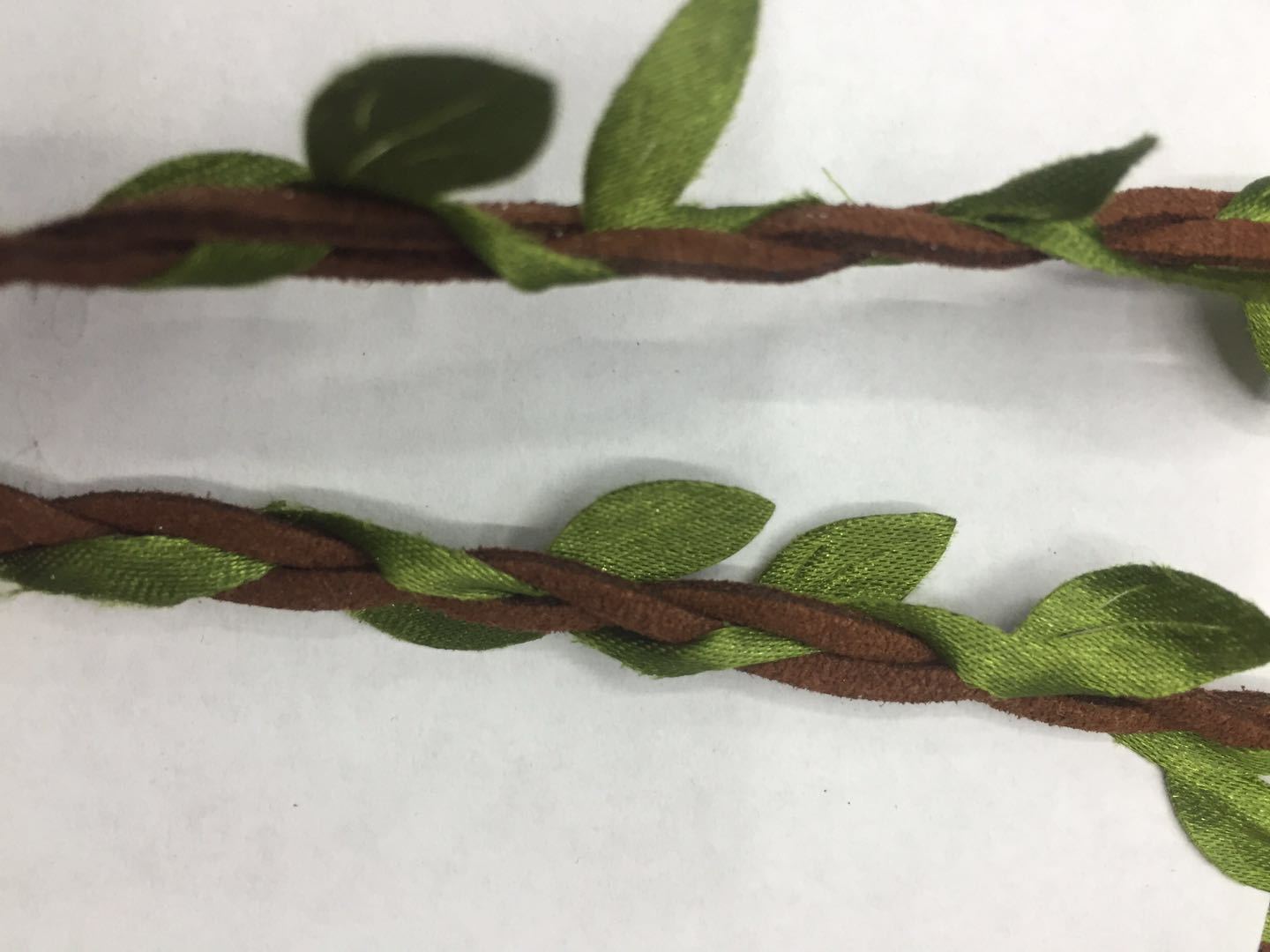 Korean Velvet Leaves Three Strands Braid Korean Velvet Hair Accessories Shoes And Hats Belt Accessories Manufacturers Direct Sales
