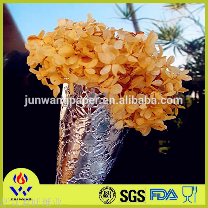 Direct Hotel Hollow Paper Gold Lace Paper Disposable Dessert Dessert Pad Paper Round Honeysuckle Bottom Paper Specification drawing