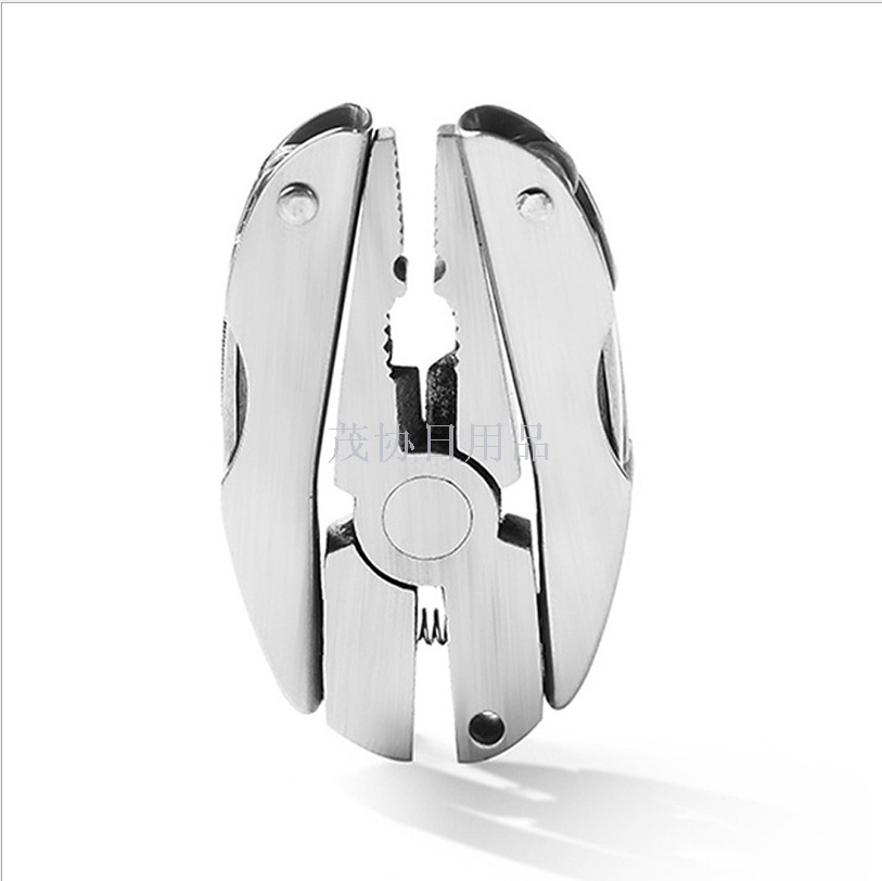 Mini multi-purpose folding pliers, multi-functional pliers, screwdrivers, nail files, key hangers