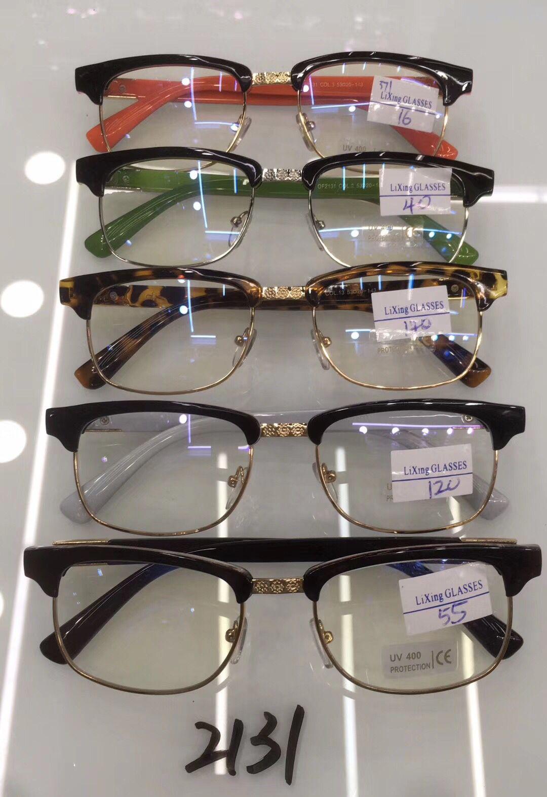 The ultra-light and fashionable flat light glasses, the classic version of the myopia frame, are in stock