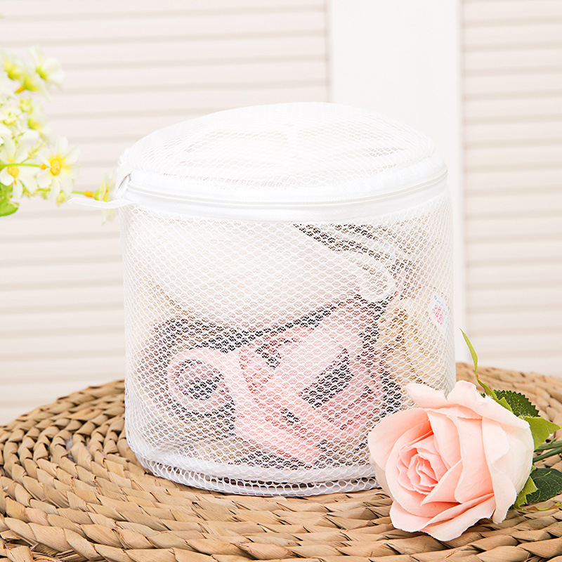 Factory Direct Sales Thick White Laundry Bag Set Wash Underwear Bra Wash Bag Polyester Thick Fine Mesh Care Bag Application Scenario