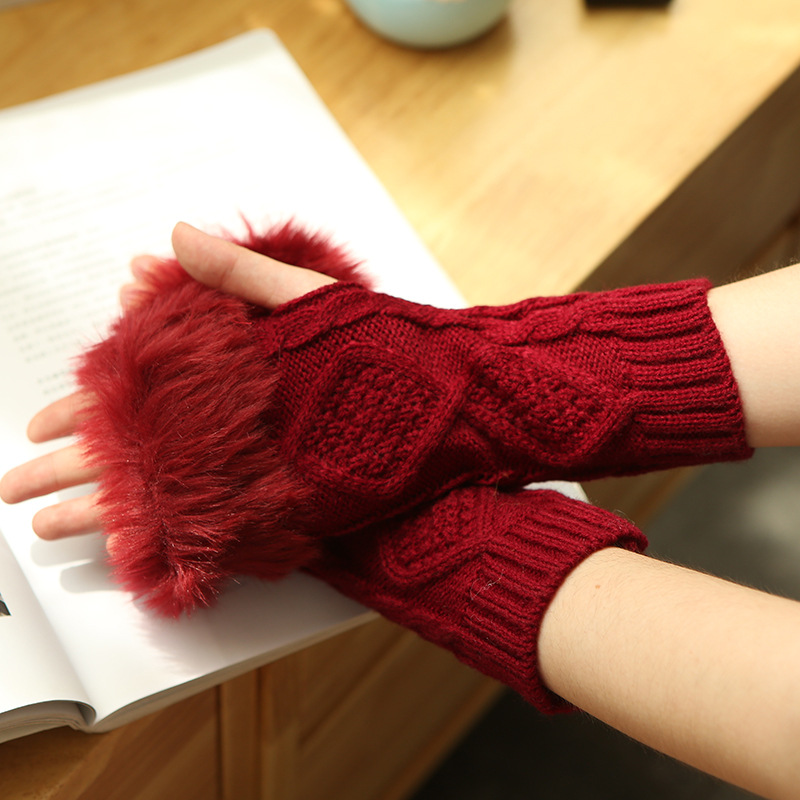 Tahua Korean version of women's gloves winter velvet warm protective gloves fingerless gloves Taobao a surrogate hair thumbnail