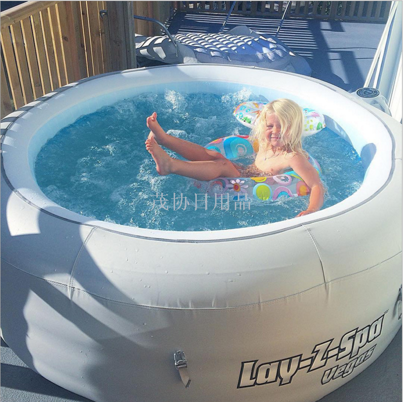 Large adult spa swimming pool, home thickened heated folding children's bath tub, inflatable bathtub, bathing basin Application Scenario