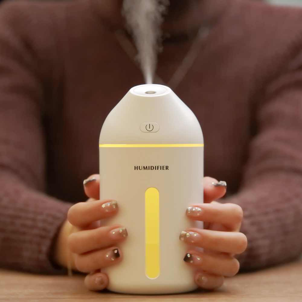 The new Xiaomeng C9 humidifier, USB air mini humidifier, seven-color light, silent, convenient, beauty and moisturizing humidifier details Picture