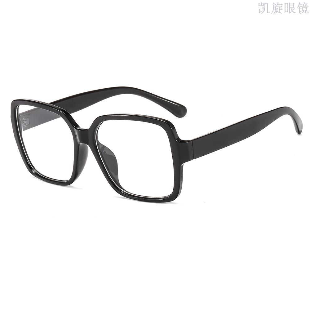 The new Korean version of large-framed glasses with black thick frames are slimming and flat, making women look trendy Item Picture