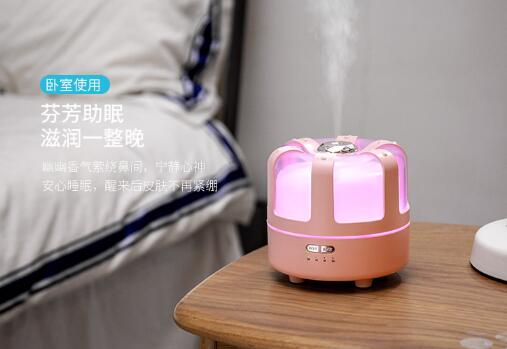 皇冠香薰机 七彩灯家用加湿器 超声波香薰加湿器细节图