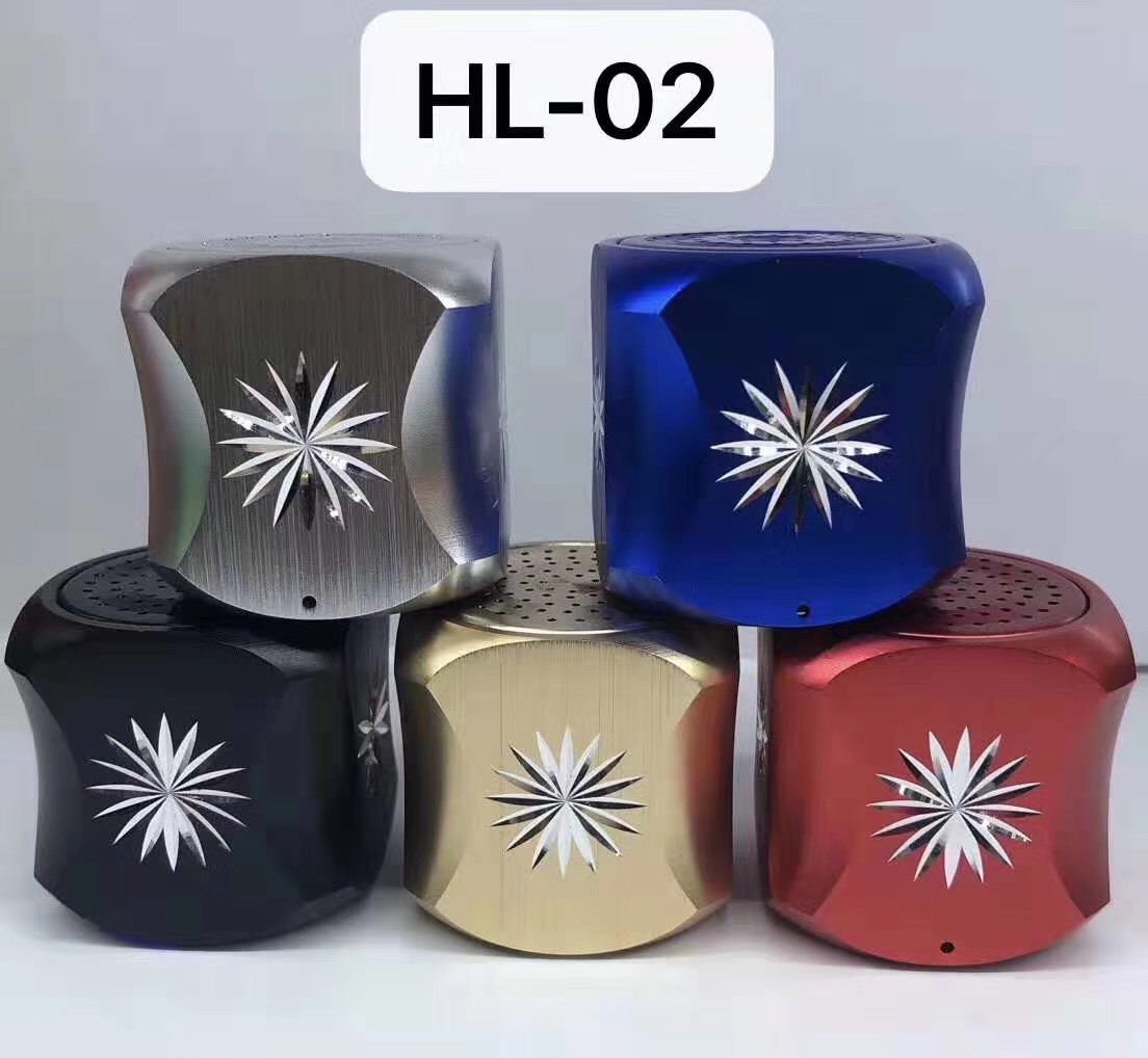 New aluminum alloy mini wireless Bluetooth speaker, creative card slot speaker, exquisite gift speaker