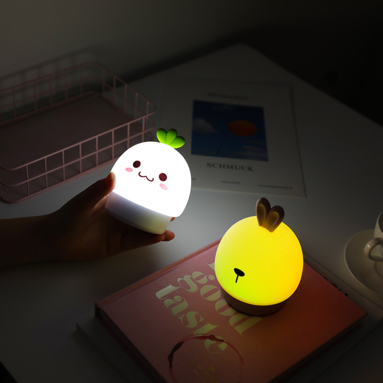 可爱萌兔萌鹿表情创意硅胶氛围床头宿舍少女卡通可爱生日礼物小