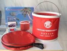 Manufacturer wholesale outdoor fishing buckets, multi-functional portable folding water buckets, fishing buckets, car washing tools, car washers details Picture