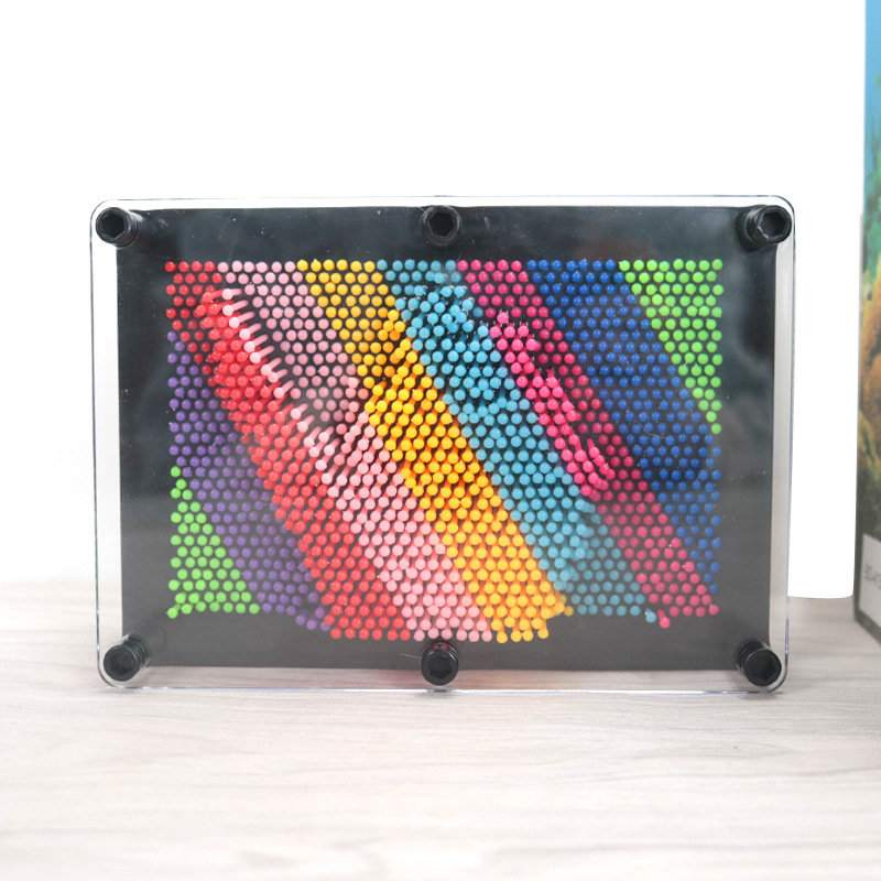 彩虹七彩方形塑料手模3d立体百变针画手模儿童手印塑料工艺减压产品图