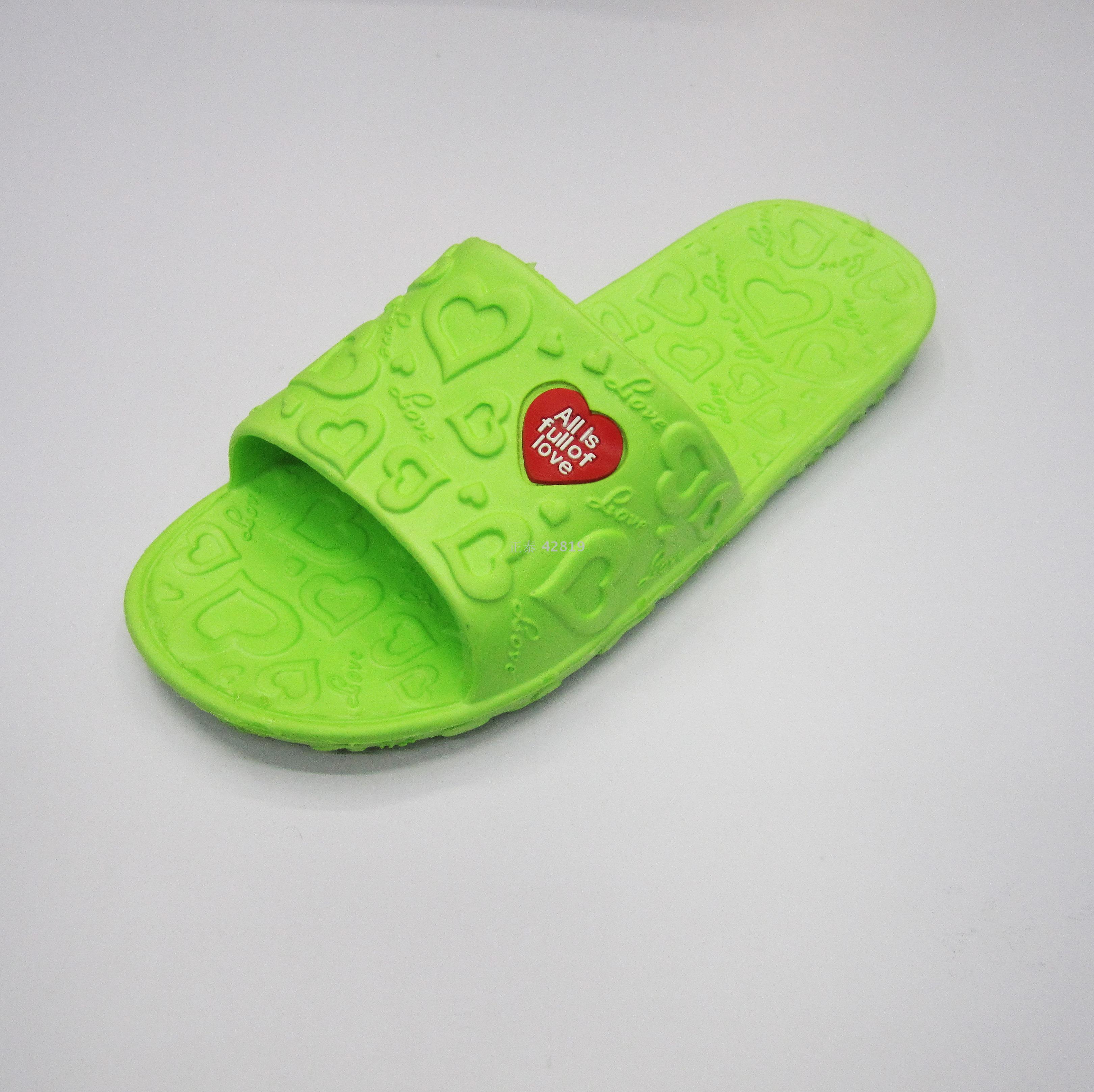 A pair of EVA slippers for women's home bathroom are available in stock details Picture
