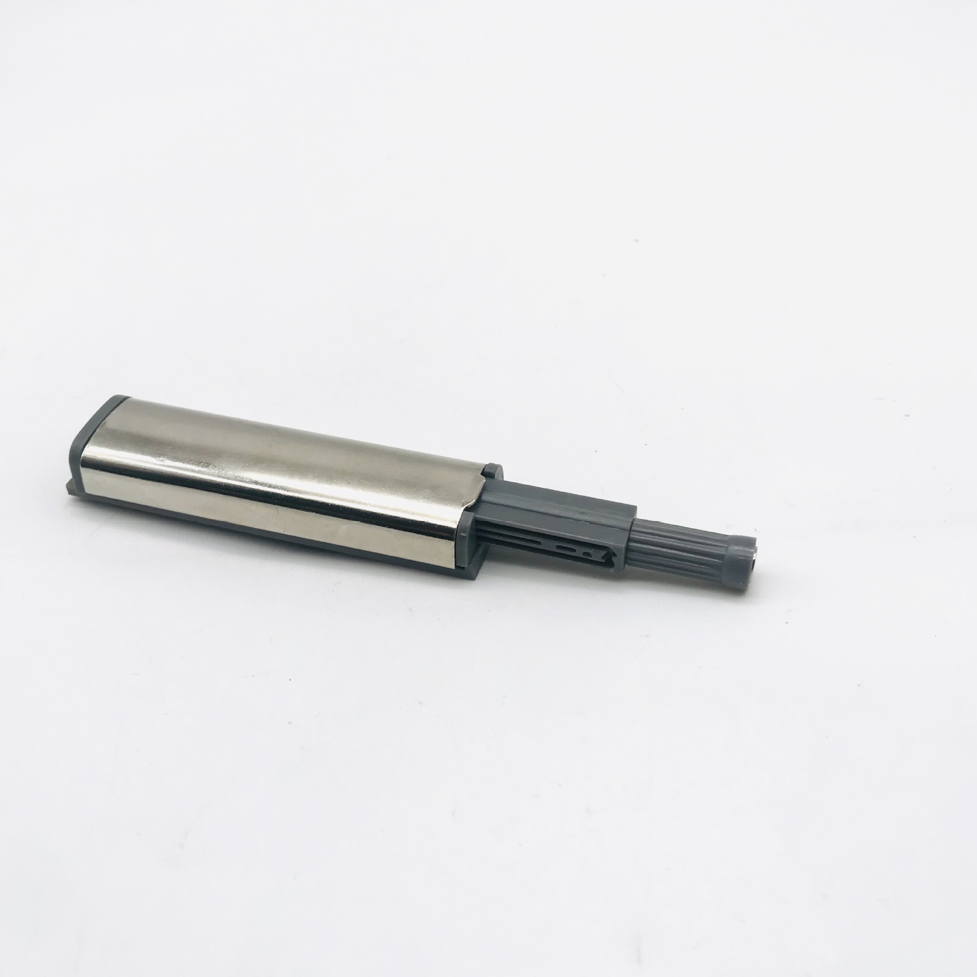 Shuzan high-quality stainless steel sliding doors, metal shell cabinet doors, rebound devices, handleless magnetic furniture accessories, quiet and smooth Application Scenario