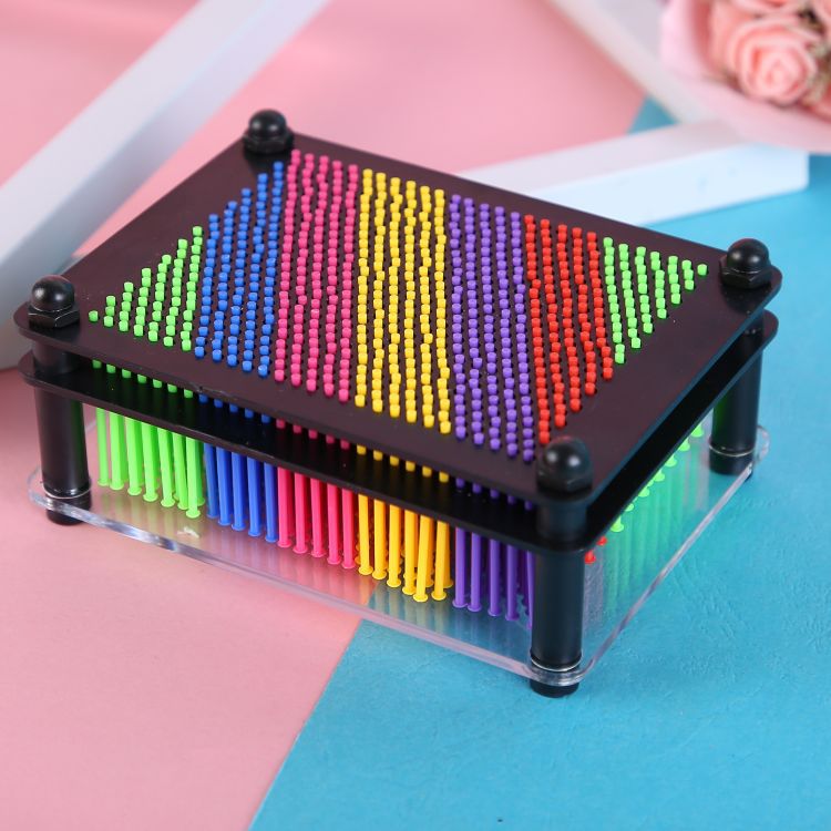Rainbow plastic square handprint 3D clone hand model Versatile pinart three-dimensional needle engraving children's educational toy Application Scenario