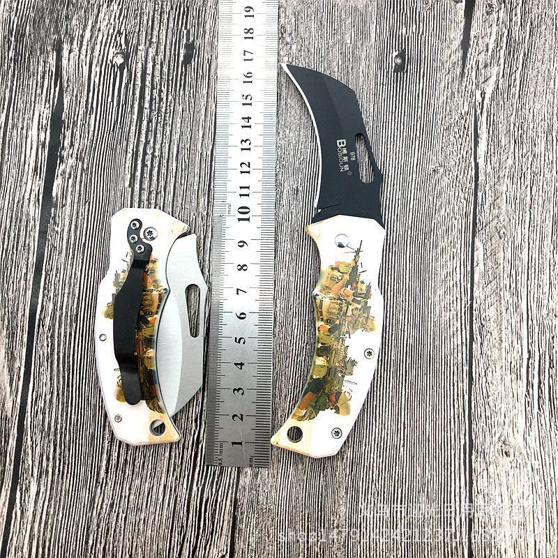 Boston stainless steel folding knife, a creative portable curved knife and fruit knife, is a bestseller in the store for over 10 yuan Application Scenario