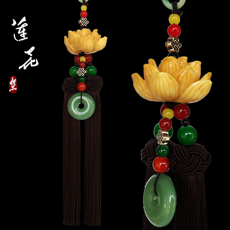 Lotus car pendants bring you continuous good luck. Lotus car pendants in the car are Chinese-style car interior decorations. Lotus car pendants are a national trend Application Scenario