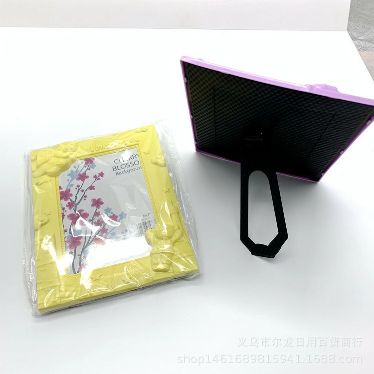 厂家直销塑料7寸相框 彩色塑料相框带花边相架 两元店热货源细节图