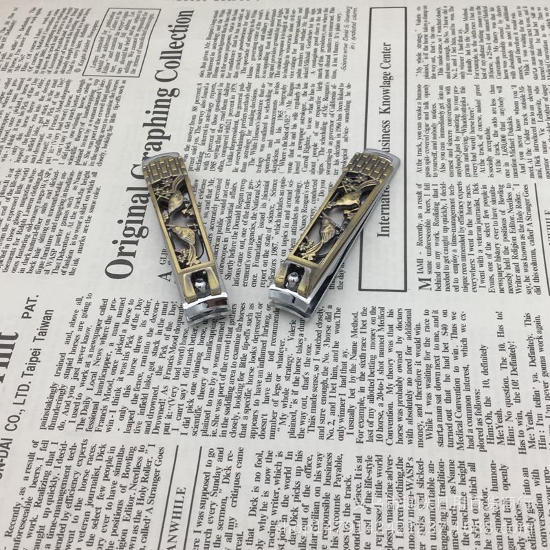 Household adult creative antique nail clippers and hollowed-out nail clippers are selling well. Wholesale of daily-use large nail clippers Specification image