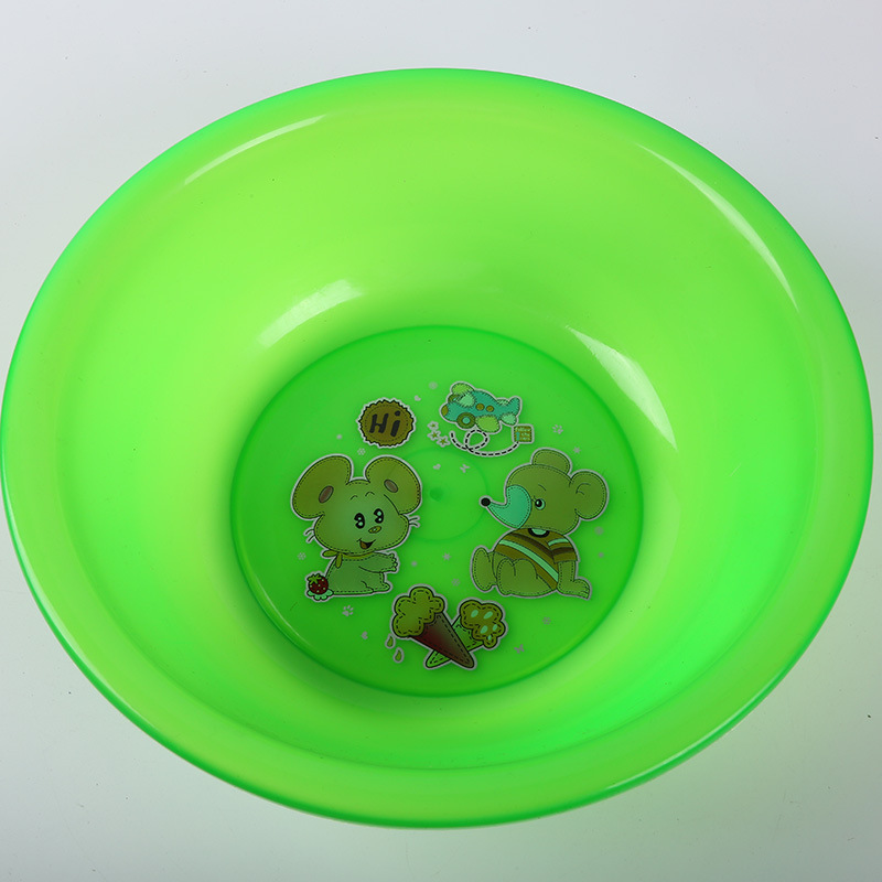 Factory direct sales of low-price, multi-color school plastic basins, washbasins and household plastic basins Application Scenario