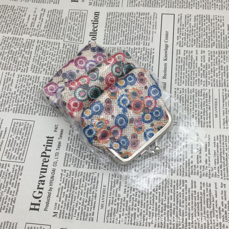 创意帆布2元店热卖印花短款 女士零钱包多功能硬币包批发