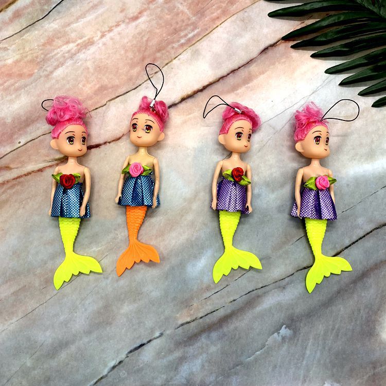 两元店饰品小配件 美人鱼娃娃挂件 儿童娃娃玩具 两元店产品图