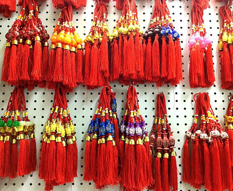 Factory direct sales of car accessories wholesale, car ornaments, various pendants, gifts, street stall goods wholesale