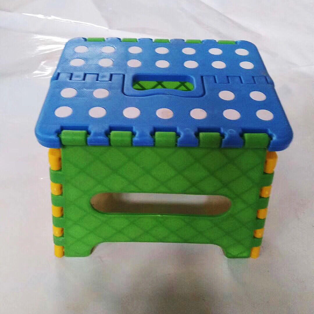 Thickened plastic folding stool Outdoor portable folding chair Train stool small household bench