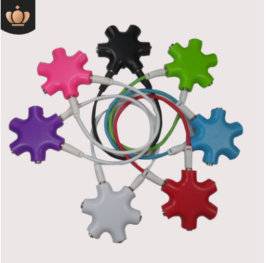 One point five music sharing headset frequency divider 6-hole headset adapter 3.5HUB spot! full figure