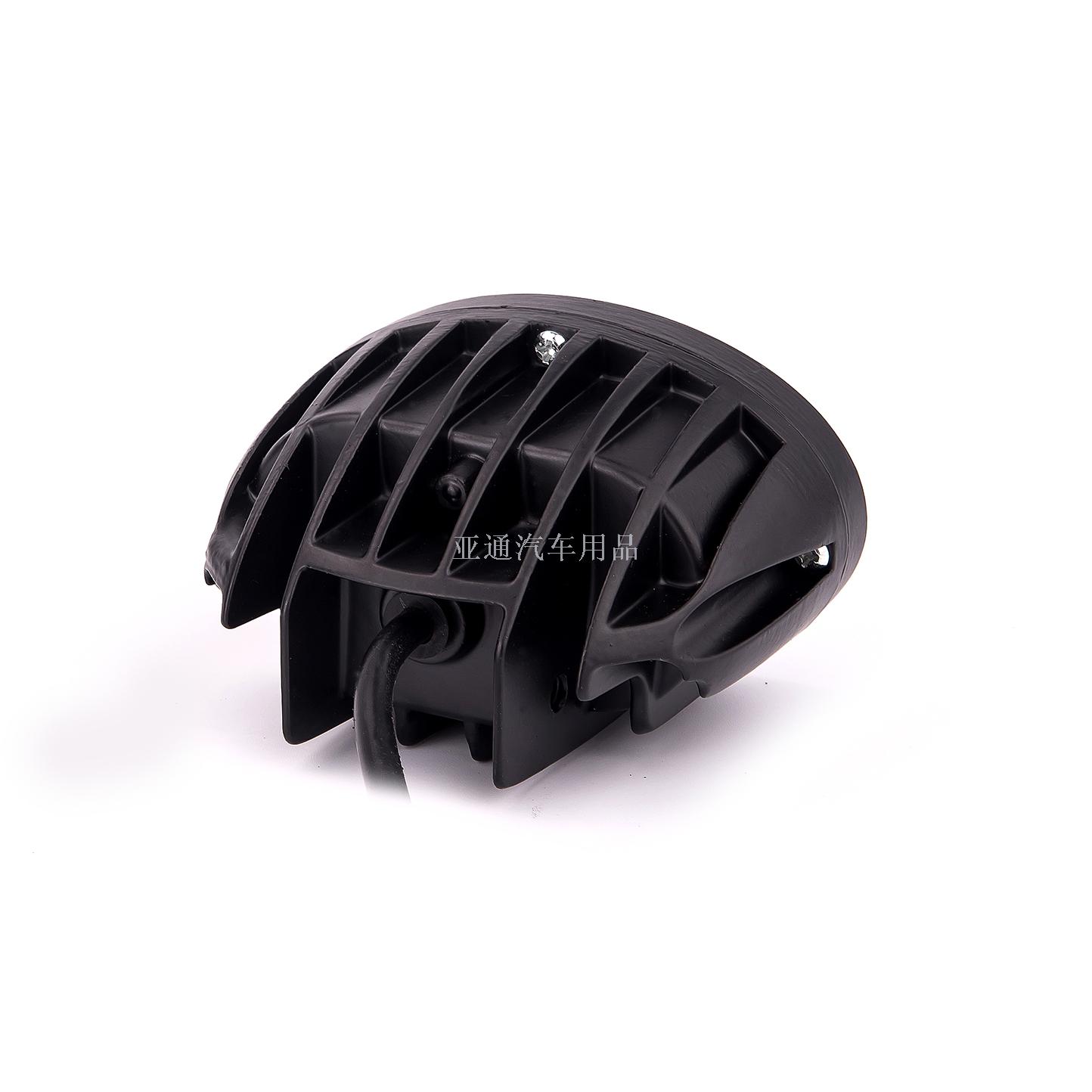 20W工作灯/led工作灯/工作灯/20Wled灯/越野车灯/20w汽车工作灯白底实物图