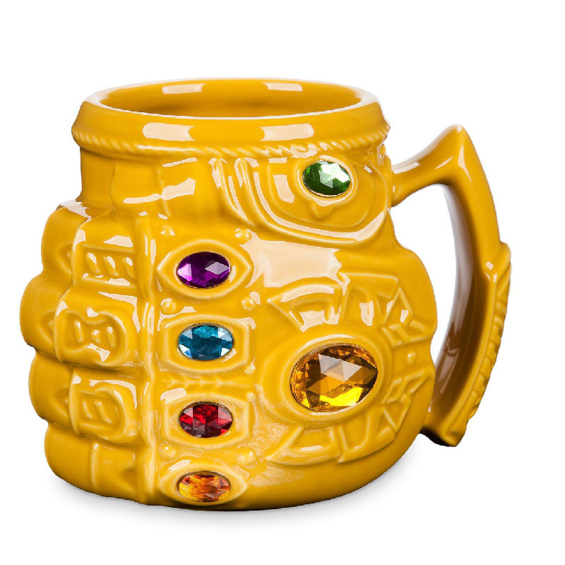 Anime 3D Thanos glove fist Cup, large-capacity water cup, cartoon mug, creative colored diamond ceramic cup
