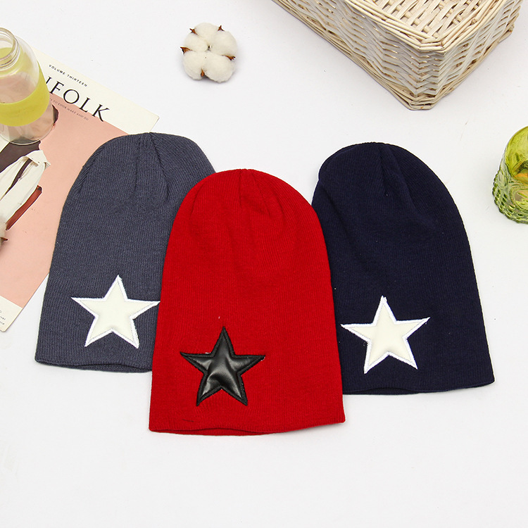 Beijing youth hat men winter five-pointed star set cold hat women autumn and winter Korean version of woolen scarf hat full figure