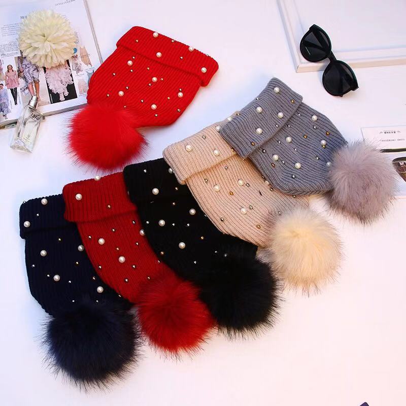 Woolen hat South Korean women's autumn and winter fashion beaded knitted hat thickened hairball hat 2019 new spot full figure