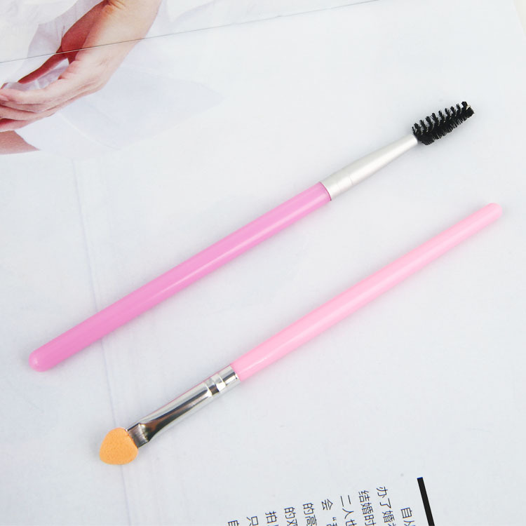 Makeup, eyelash curl, eyeshadow stick 2-piece set, eyebrow eyelash curl, spiral eyebrow brush, eyelash brush factory direct sales Application Scenario