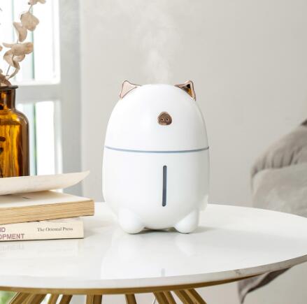 Mini Cute Pig humidifier, USB car desk, bedroom multi-functional humidifier, Water Replenisher, Humidifier