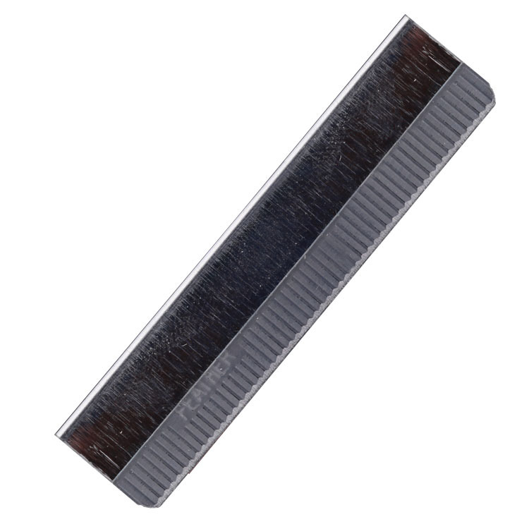 Stainless steel eyebrow shaping blade, eyebrow scraping blade, manual makeup tattoo 3-piece set Application Scenario