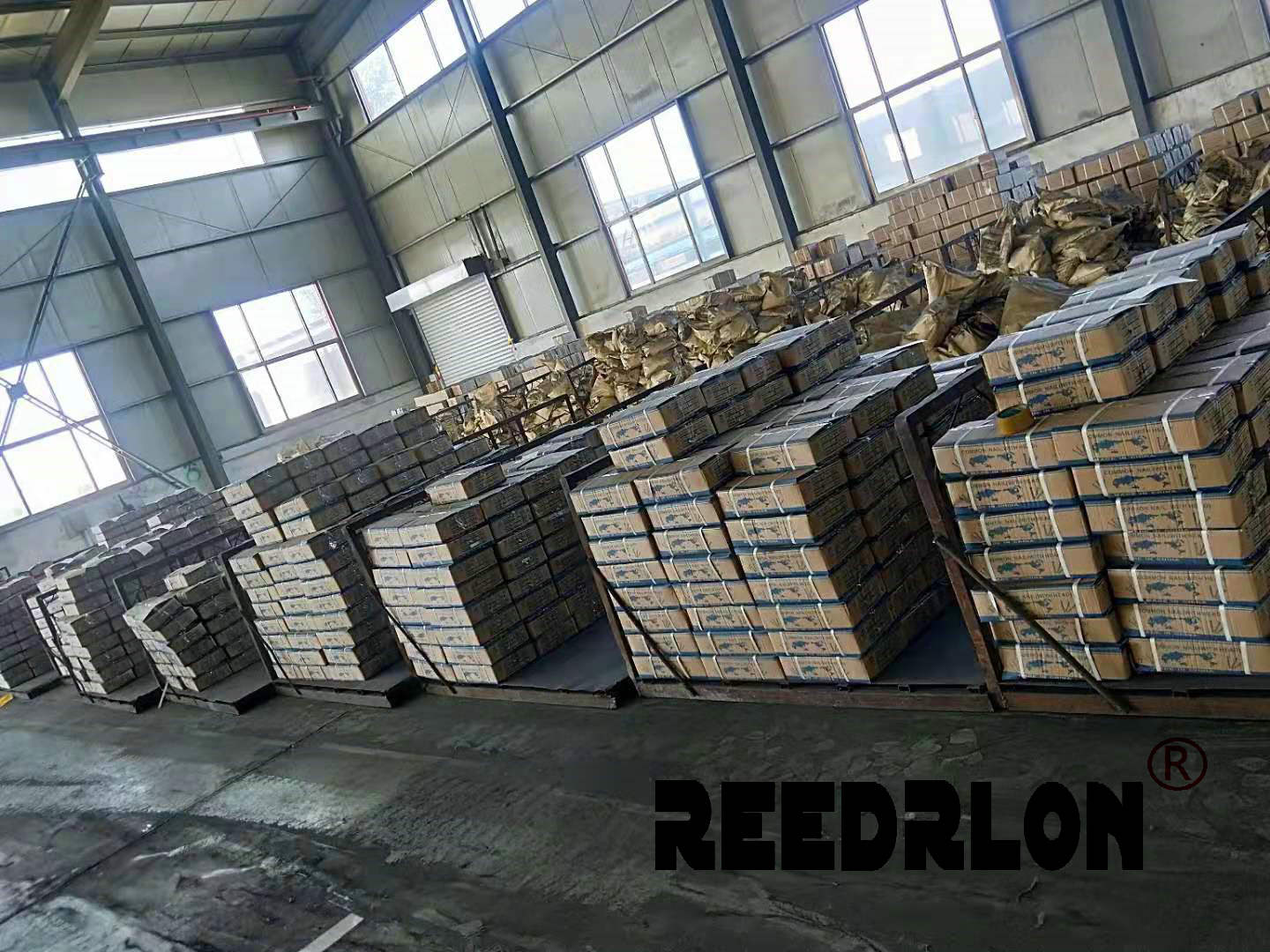 Red Lung nails 16 boxes export Yemen Kuwait world map outer box BWG11*2" Application Scenario