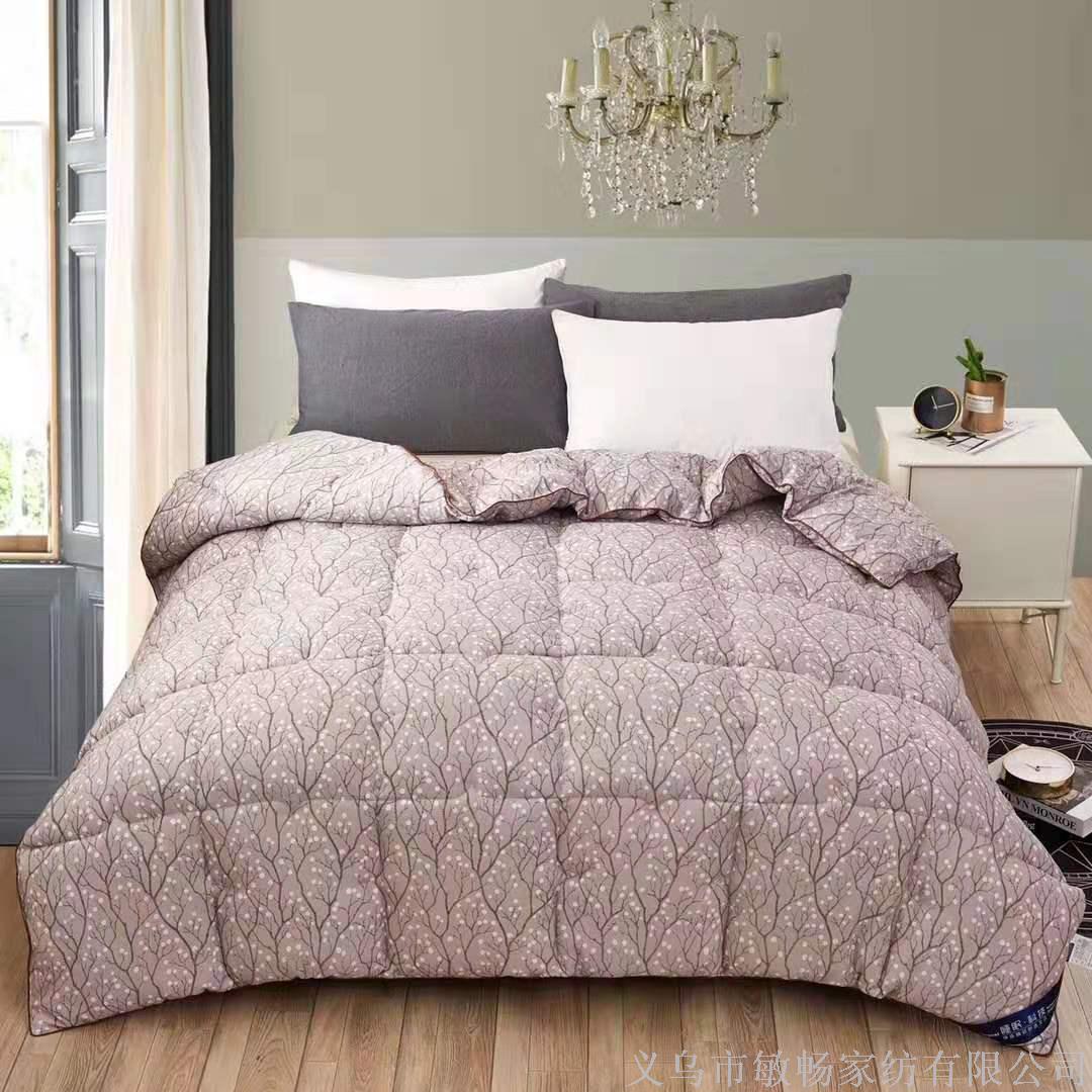New Arctic Warm Velvet Fabric Filled With First Grade Feather Silk Cotton Filling Thick Warm Winter Quilt Series Application Scenario