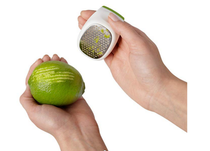 Multifunctional vegetable cutter Shredder