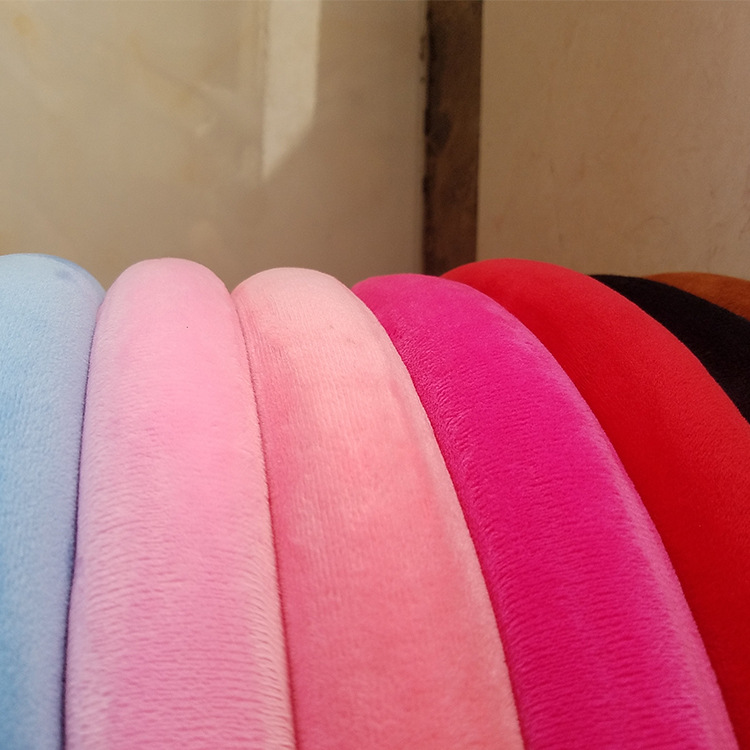 New plush steering wheel cover, fashionable and individual winter car handlebar cover for women, custom-made and delivered by Amazon's original manufacturer details Picture