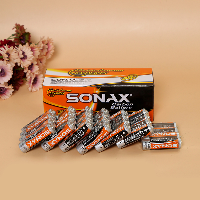 SONAX7#黄盒无汞环汽车玩具遥控电池白底实物图