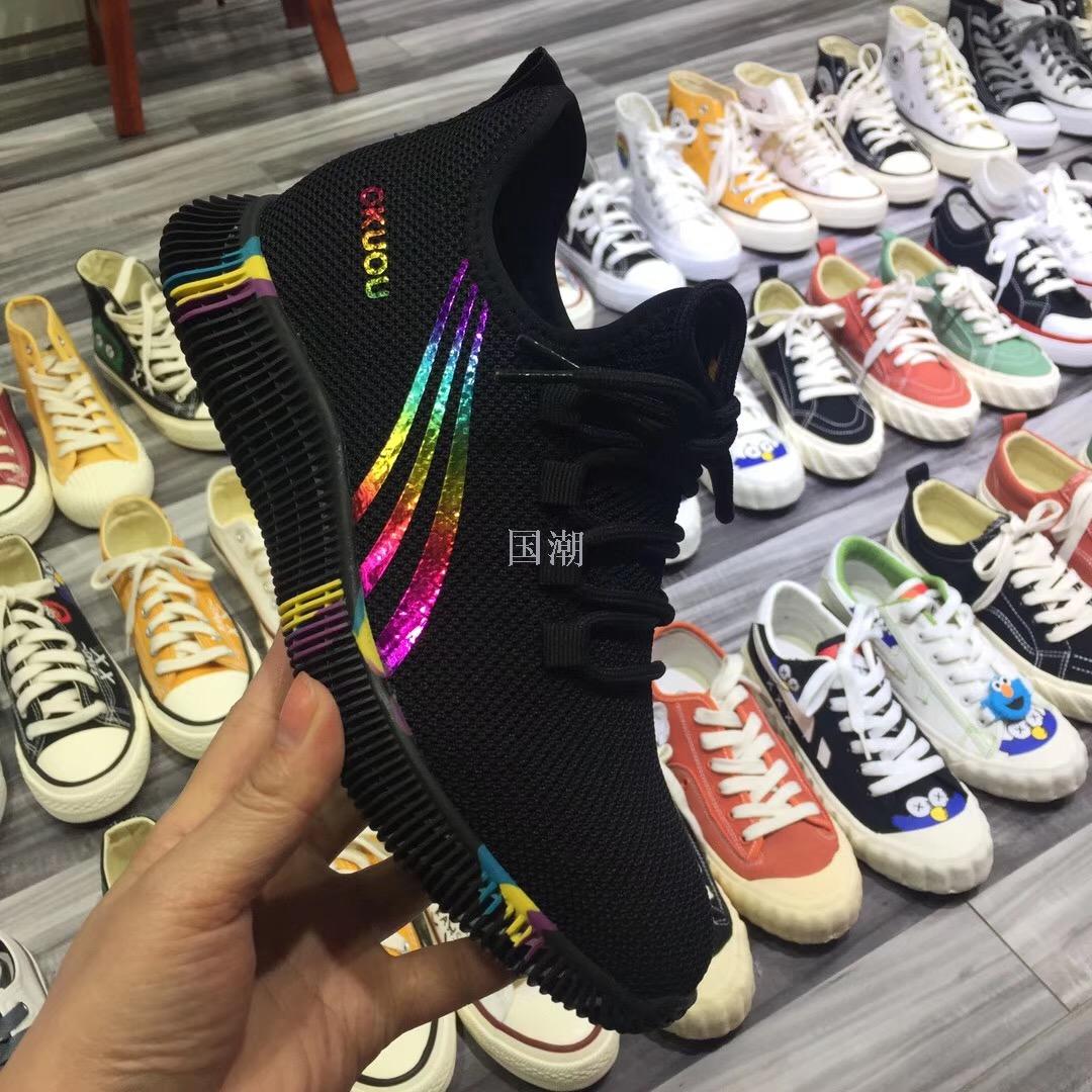 秋新款透气百搭飞织软底平底休闲时尚百搭舒适网面透气女单鞋