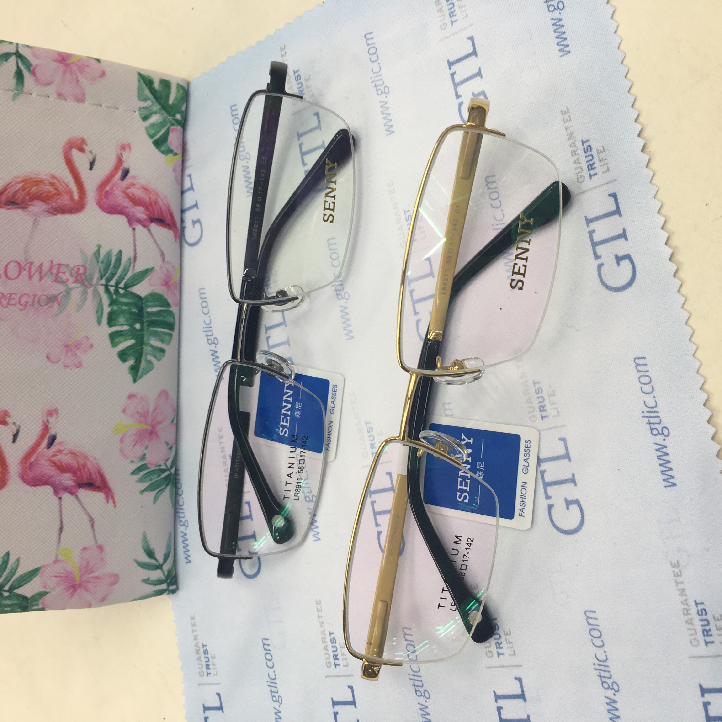 The new pure titanium frameless ultra-light myopia glasses and business men's glasses are best-selling products Specification image