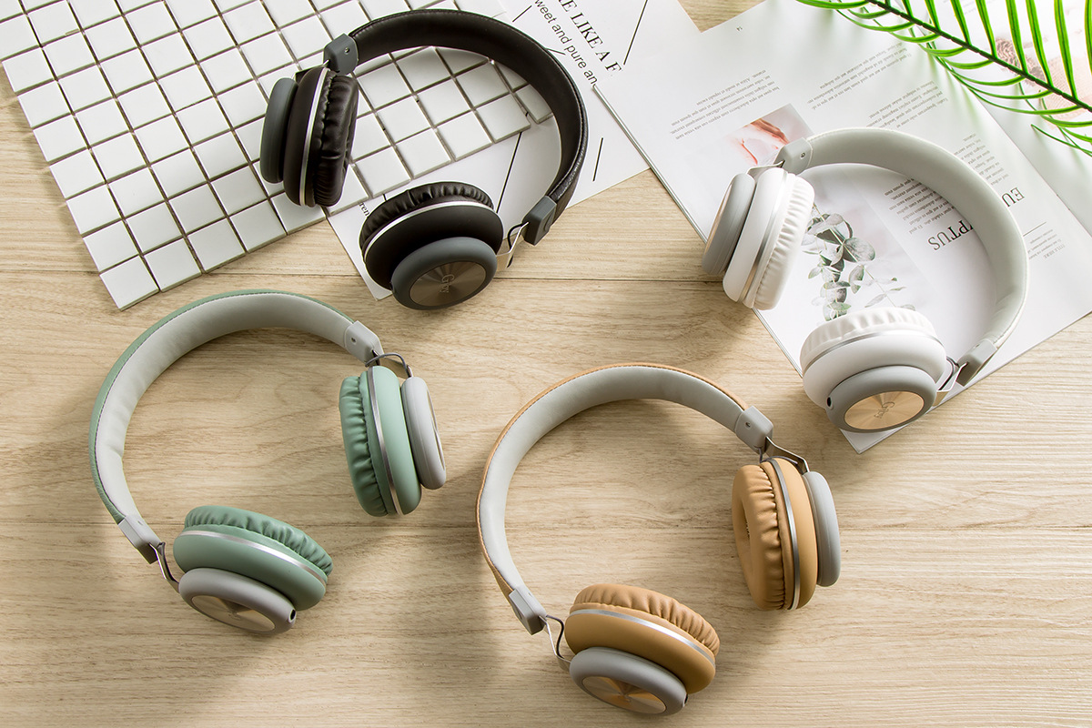 Guanjia Gj-25 Headwear Metal Heavy Subwoofer Microphone Line Control Mobile Phone Computer Headset Specification drawing