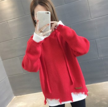 New autumn and winter Korean style loose fake two-piece contrasting color hooded thickened knitted sweatshirt, fashionable pullover sweater for women Item Picture