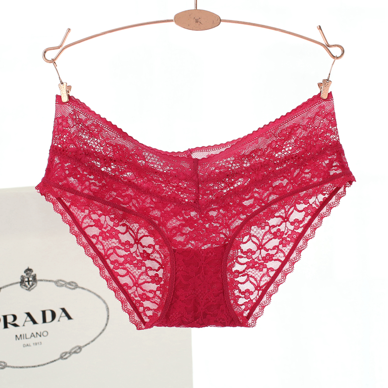 European and American magic box mystery lace underwear, a piece of low-rise women's lace underwear dream red pink magic box mystery mystery box mystery