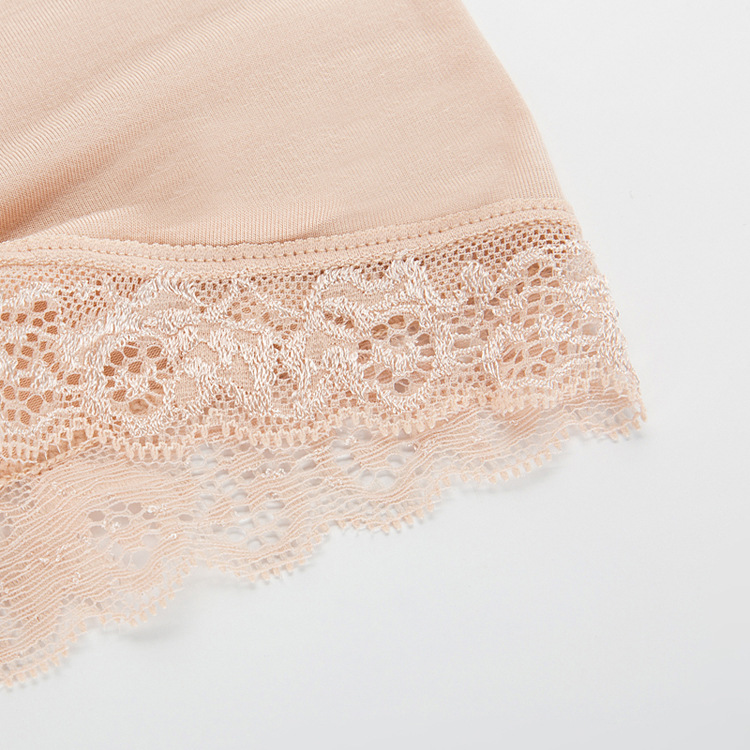 Tmall Source Breathable Lace Lace Safety Pants Bamboo Fiber Three-Point Leggings Application Scenario